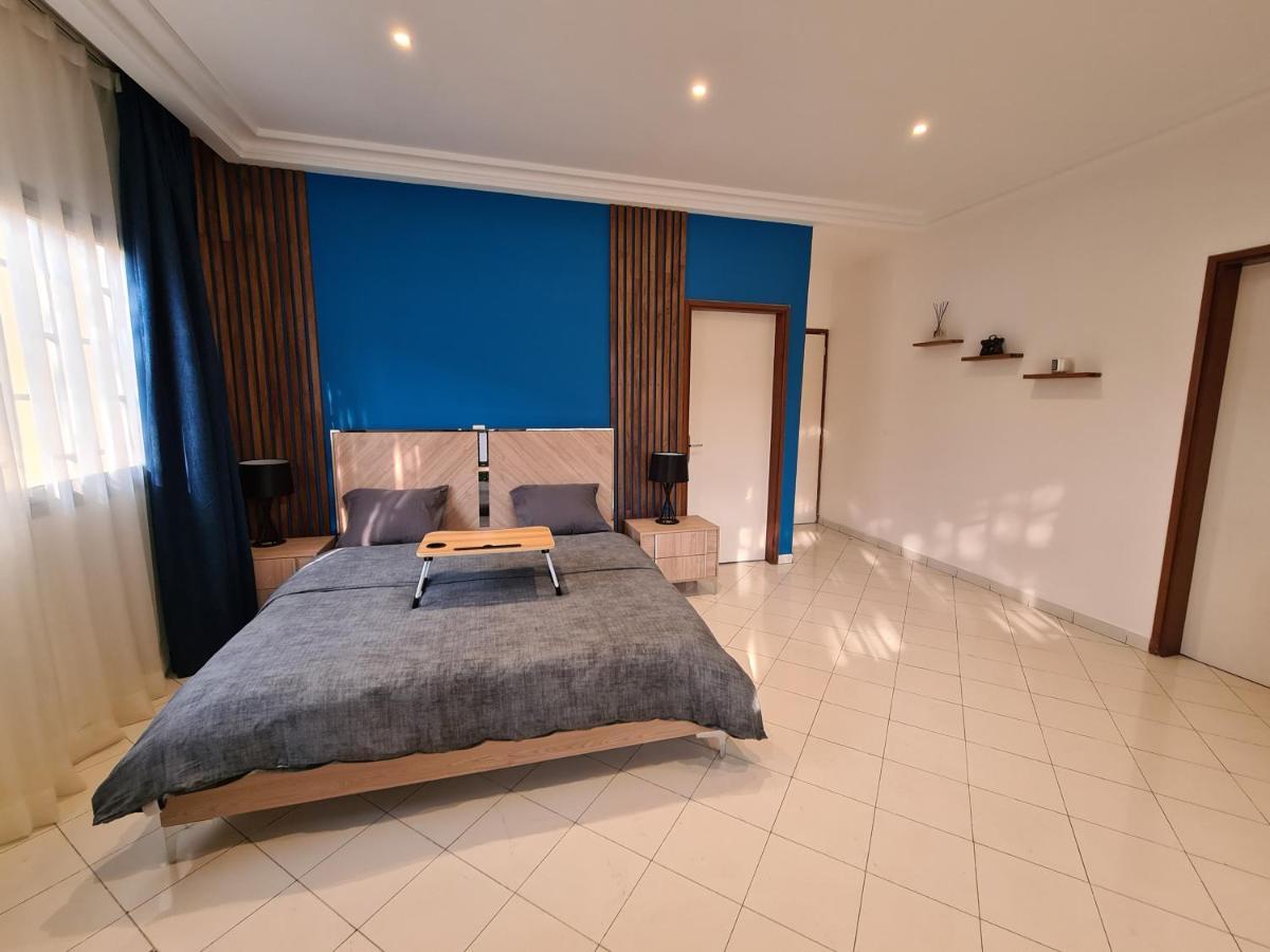 Sompteuse Villa Avec Piscine A 5 Min De La Plage Pointe Noire Extérieur photo